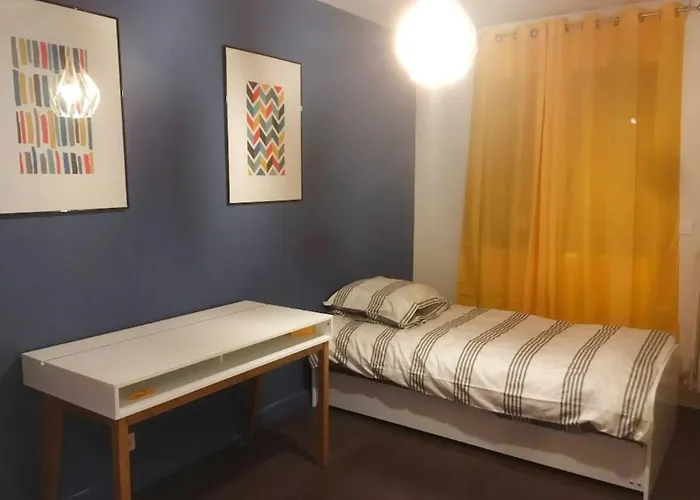 Apartment 3p 71 M2 Avec Parking Gratuit A *