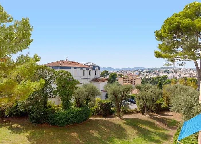 Apartment 3p 71 M2 Avec Parking Gratuit A *